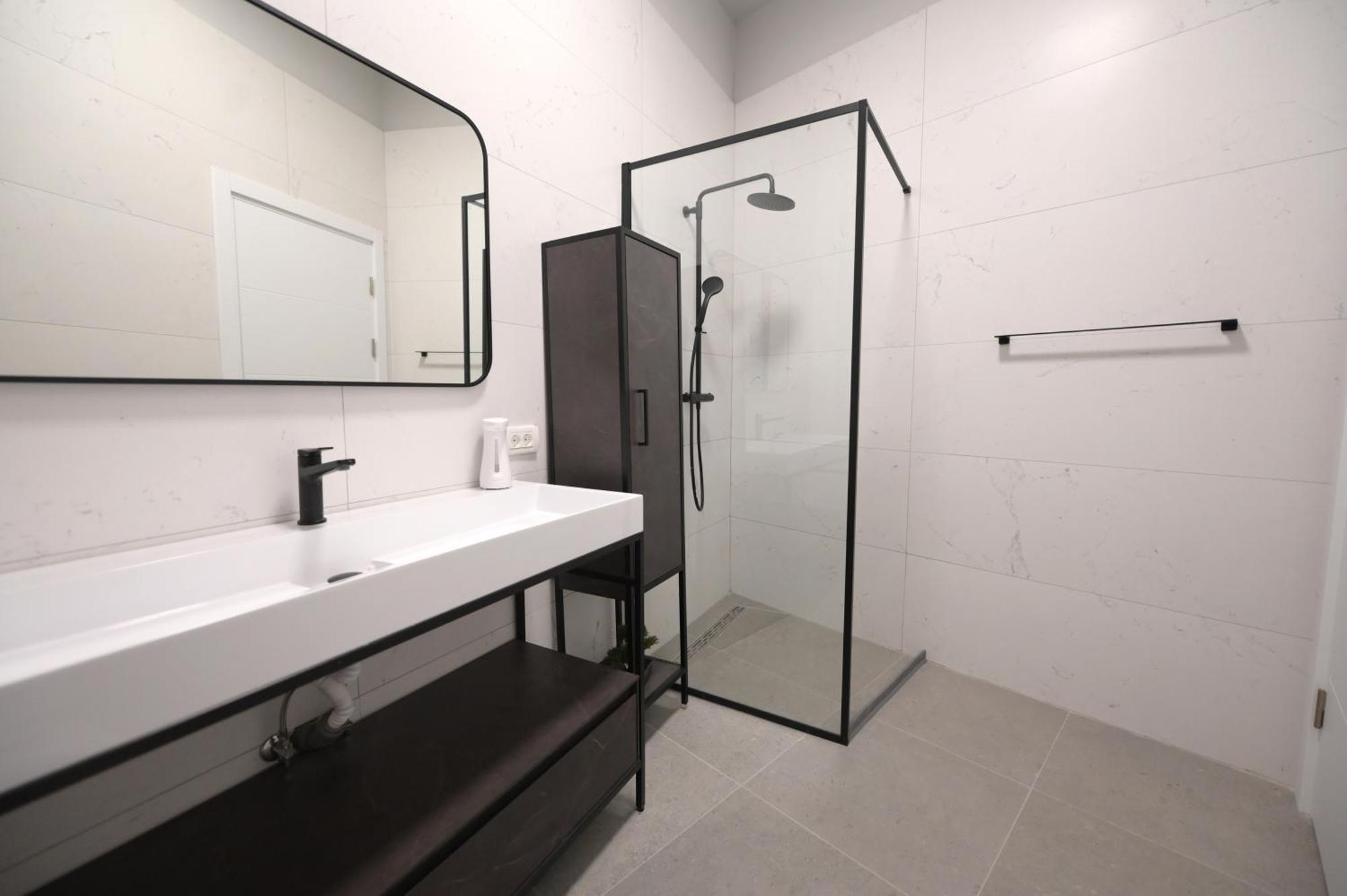 Umbrella Street Center Luxury 2 Bedroom Bucureşti Exterior foto