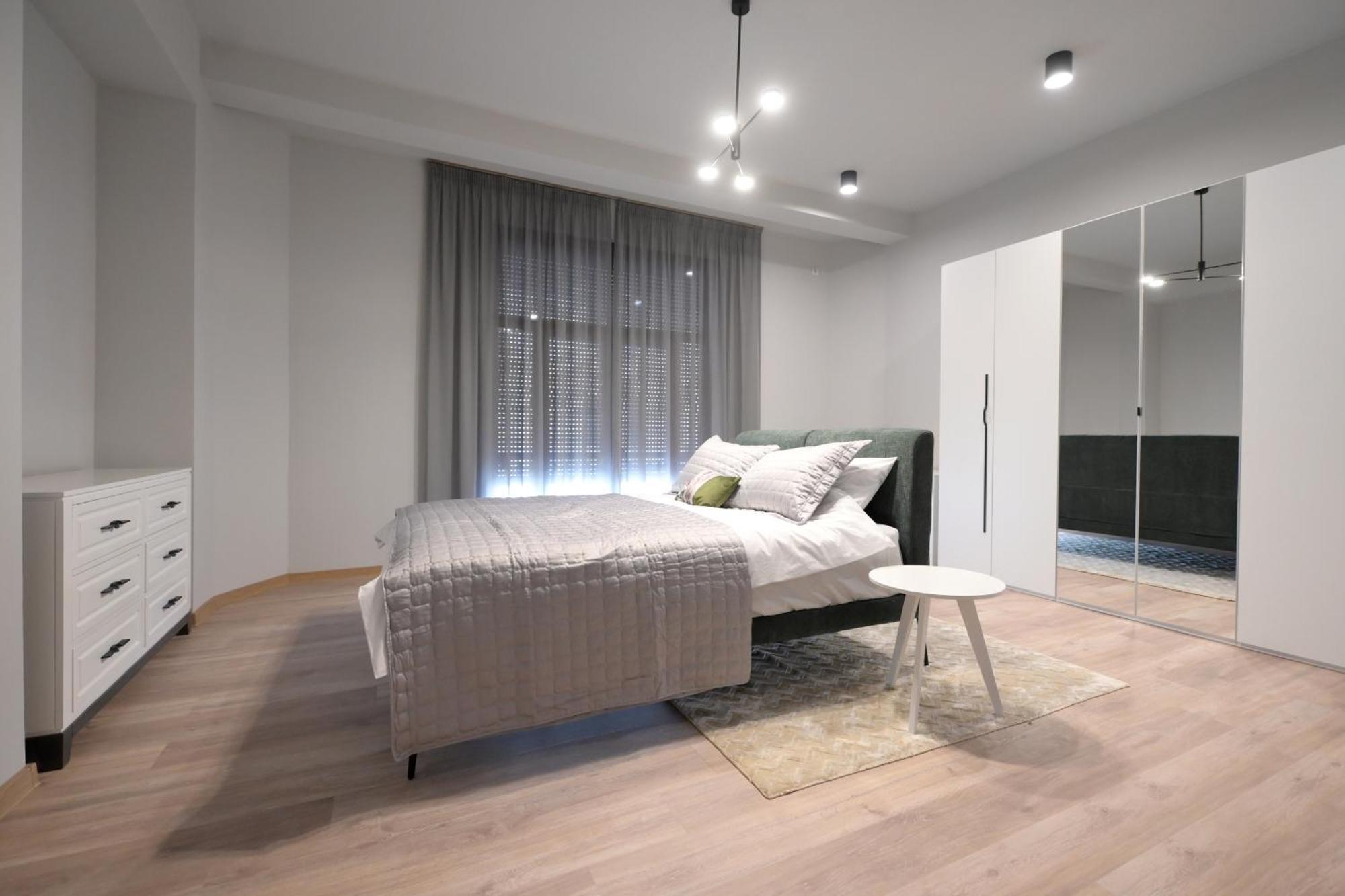 Umbrella Street Center Luxury 2 Bedroom Bucureşti Exterior foto